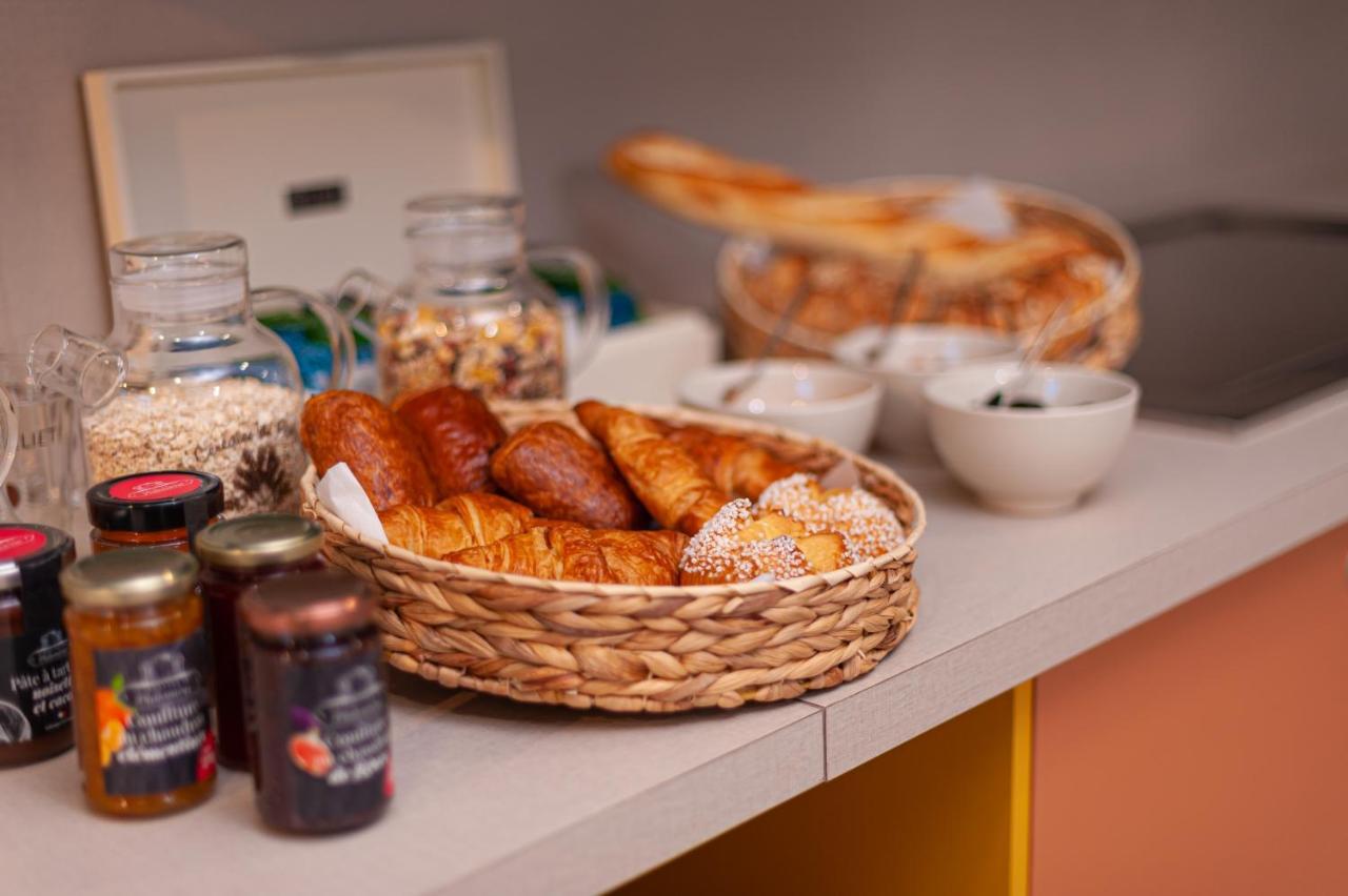 Hostel Le Hueb Toulon Eksteriør bilde