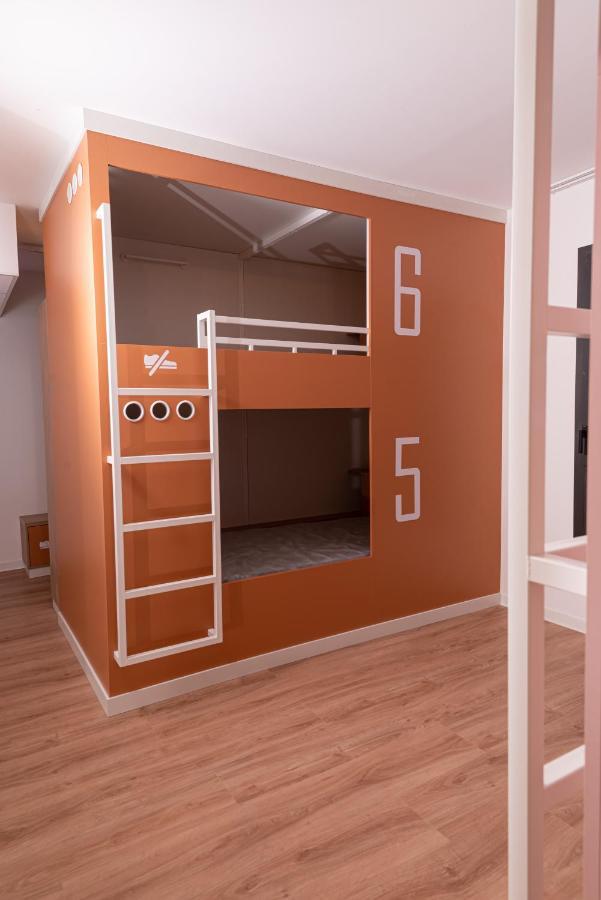 Hostel Le Hueb Toulon Eksteriør bilde